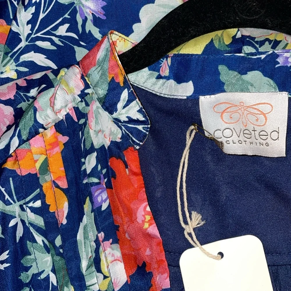 Navy Floral dress, Women’s Large, NWT, elastic waist with a tie - Picture 3 of 5